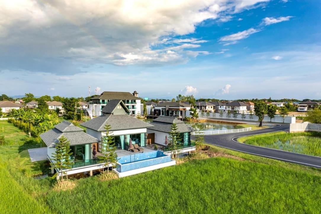 Pim Pool Villa Нан Екстериор снимка