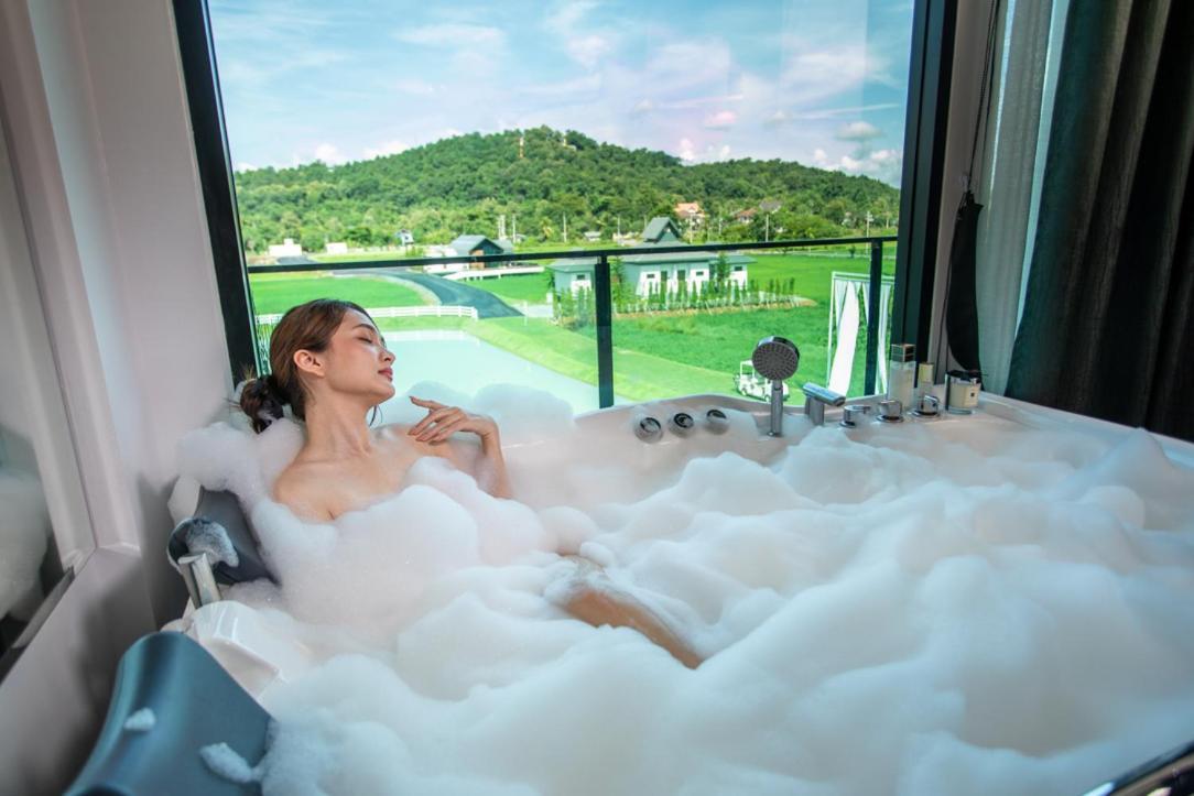 Pim Pool Villa Нан Екстериор снимка
